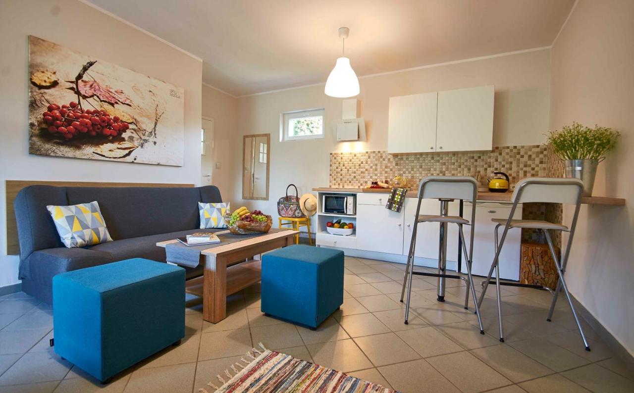 Arenda Apartamenty&Domki Caloroczne Sierakow  Exteriér fotografie
